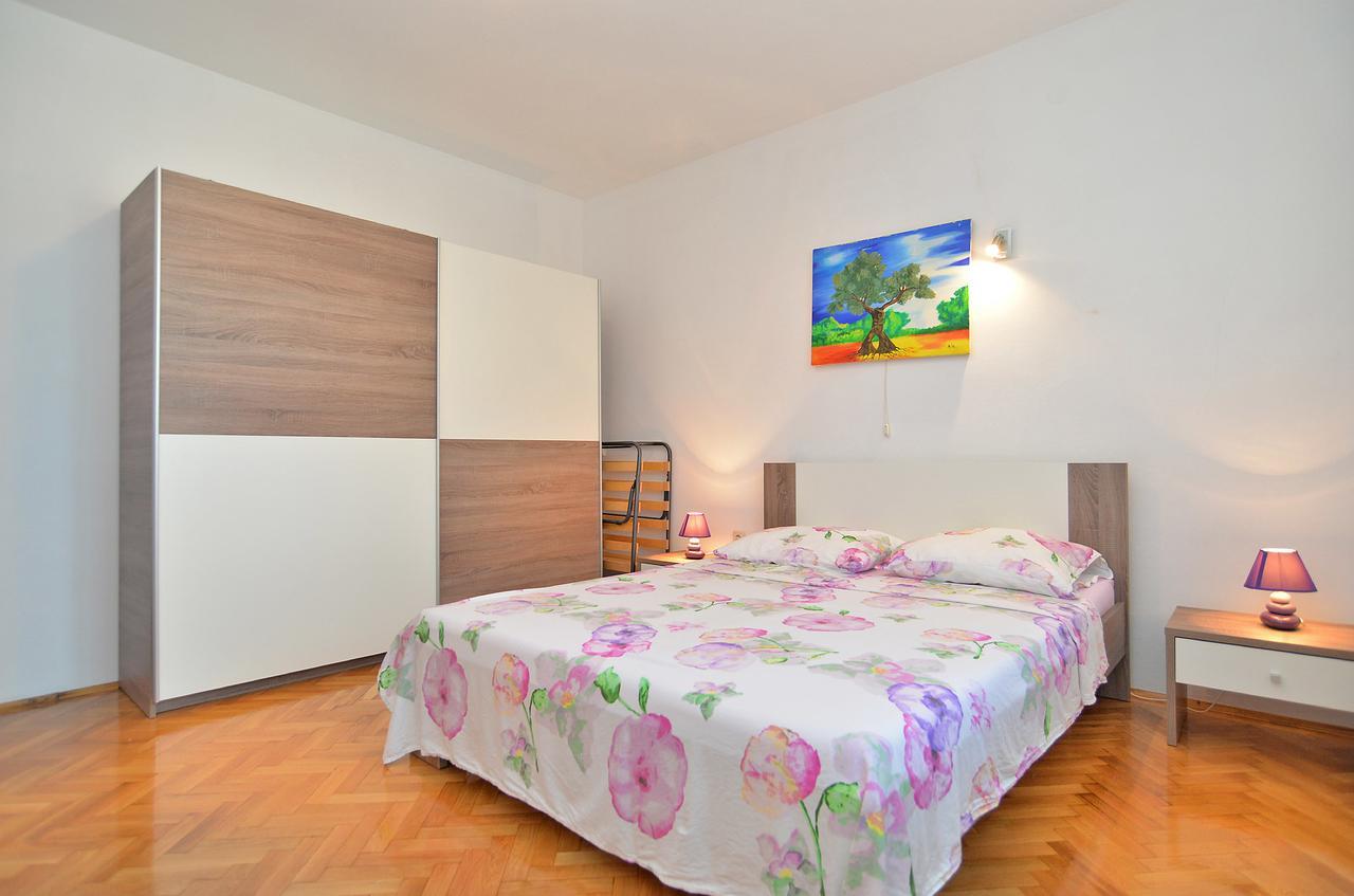 Apartments Gracijano 1724 Ližnjan Extérieur photo